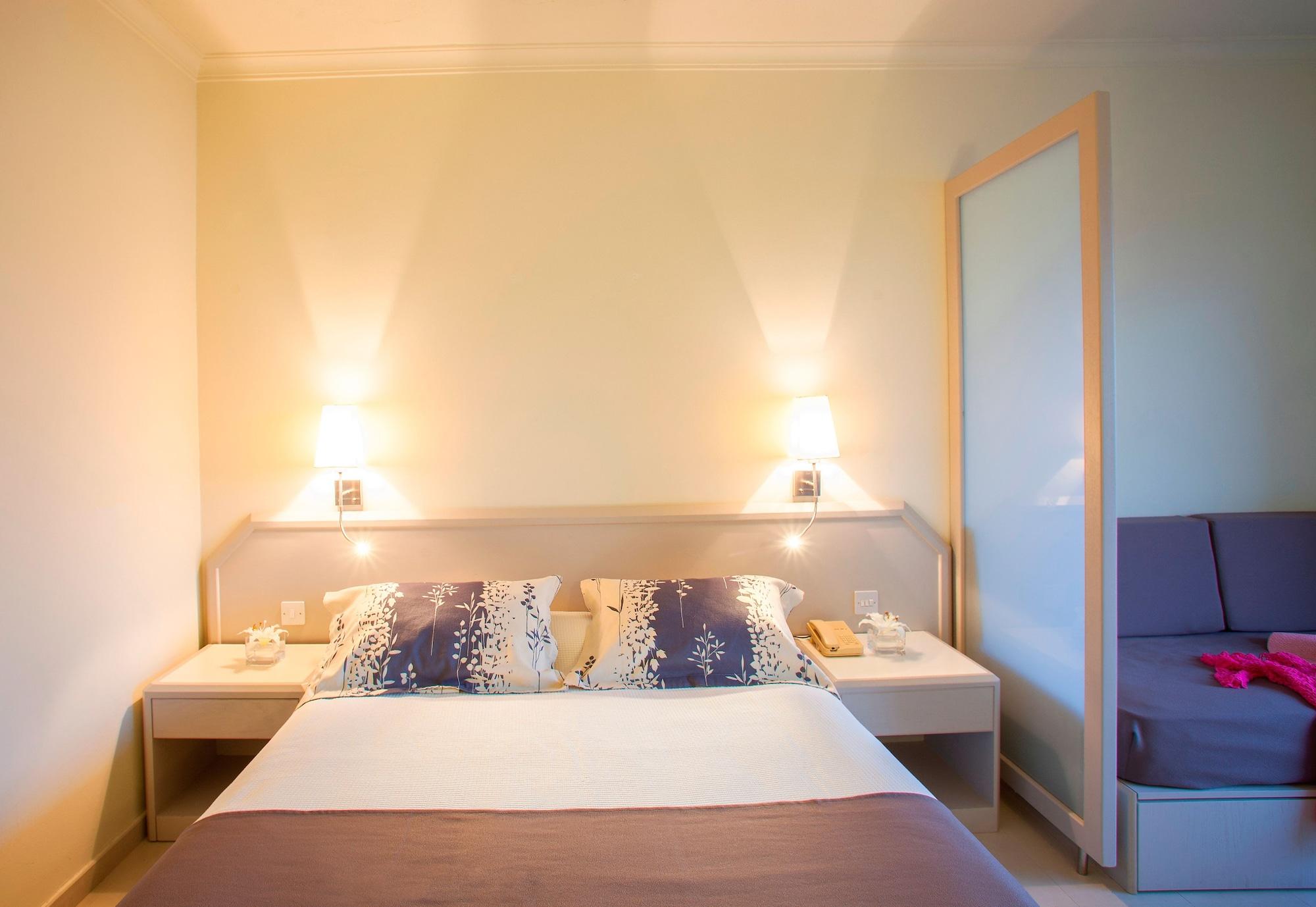 Louis Imperial Beach Пафос Экстерьер фото
