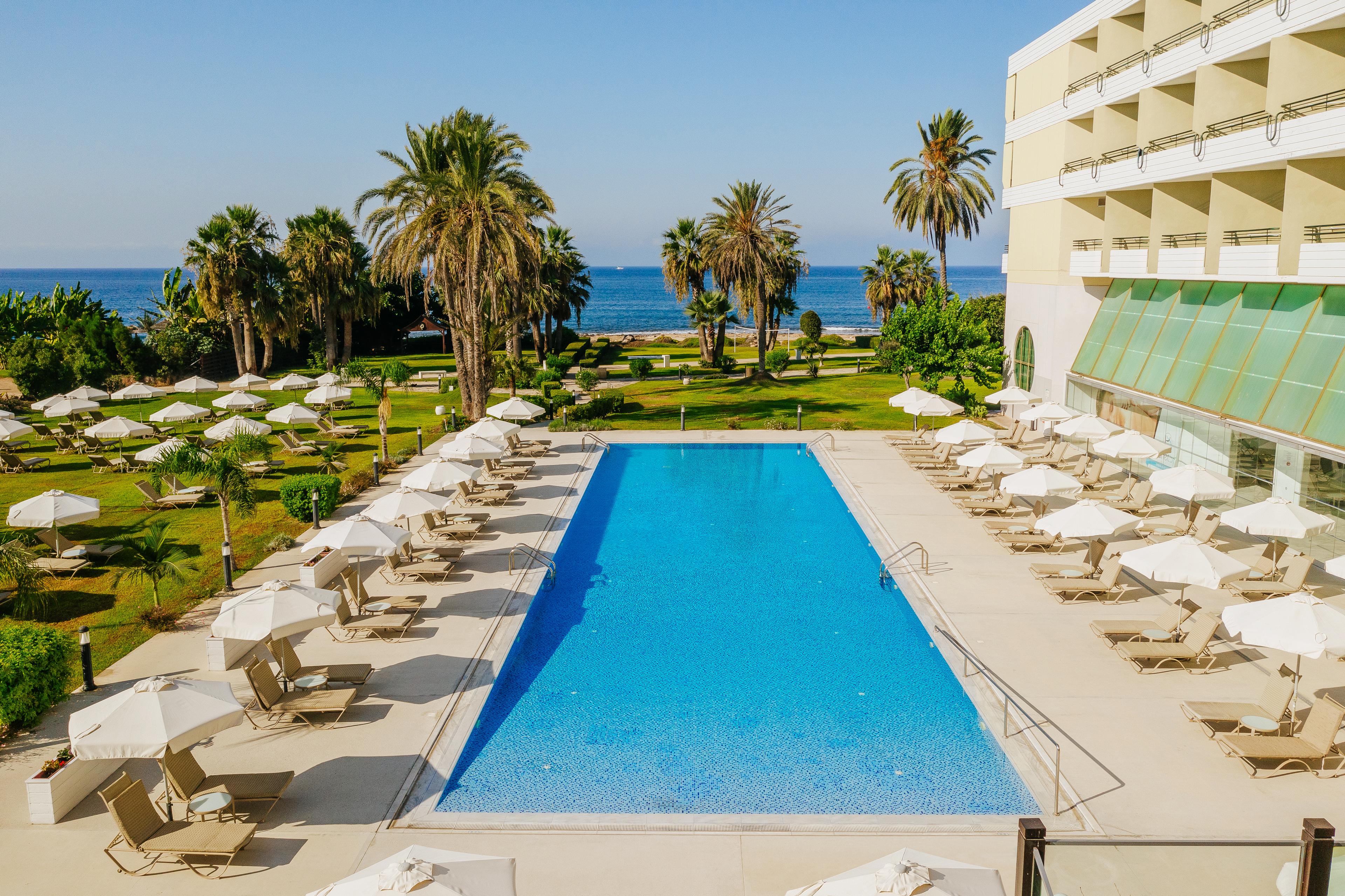 Louis Imperial Beach Пафос Экстерьер фото